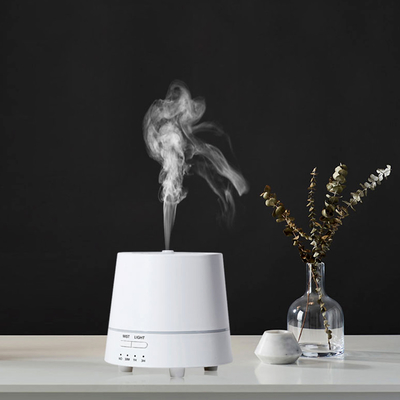 Diodo emissor de luz de controle remoto pequeno do difusor do aroma 150ml difusor ultrassônico do humidificador de 15 M2