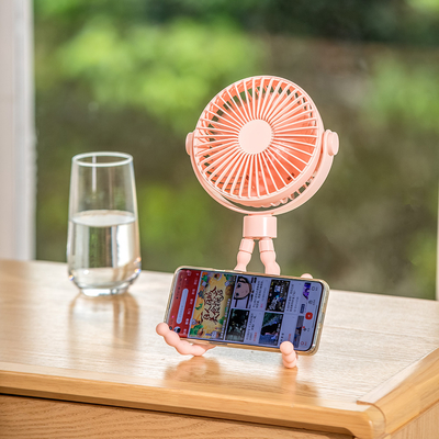 Ventilador portátil USB oscilante de 6 polegadas para tripé de mesa com clipe para ventilador com 360 graus