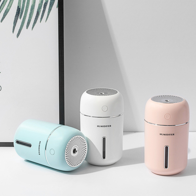 O difusor ultrassônico do aroma da casa de USB conduziu o humidificador branco portátil leve do ar